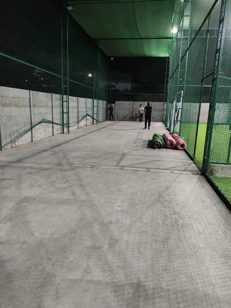 Kings sports club thumb 3