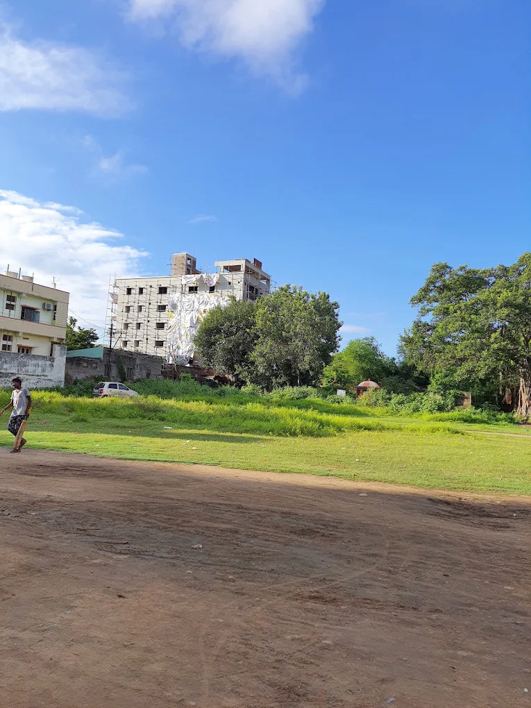Ashram grounds photo 2