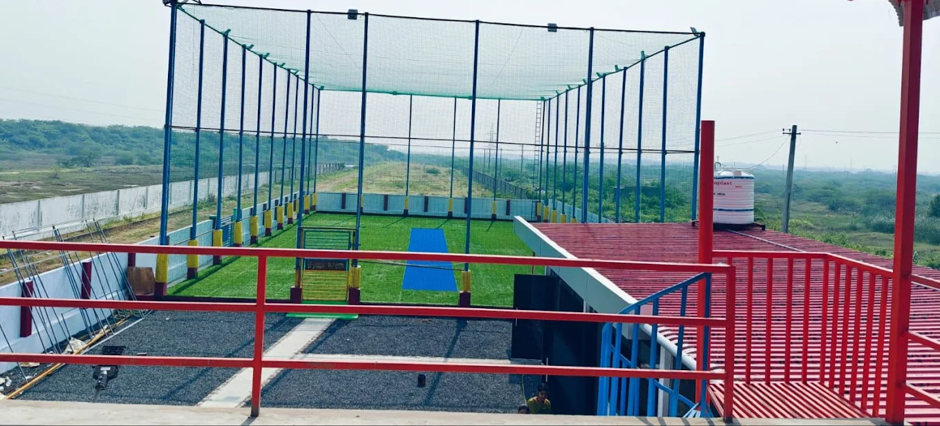 12th Man Cricket And Cafe thumb 2