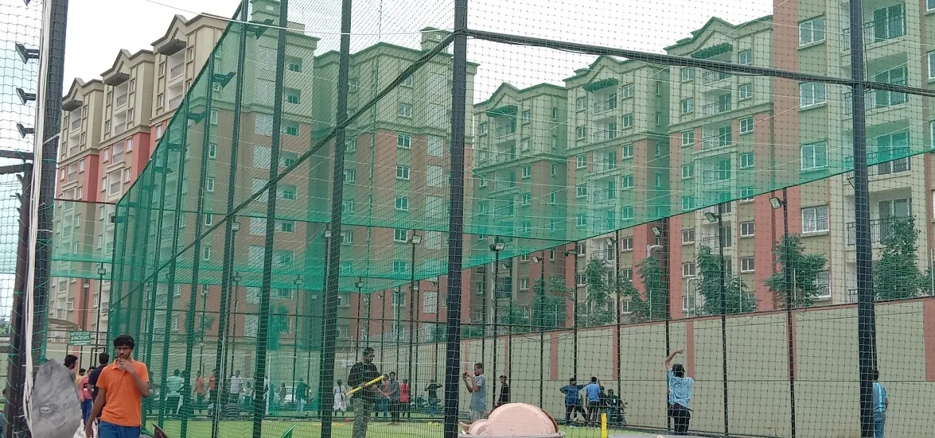 S Square Turfs thumb 2