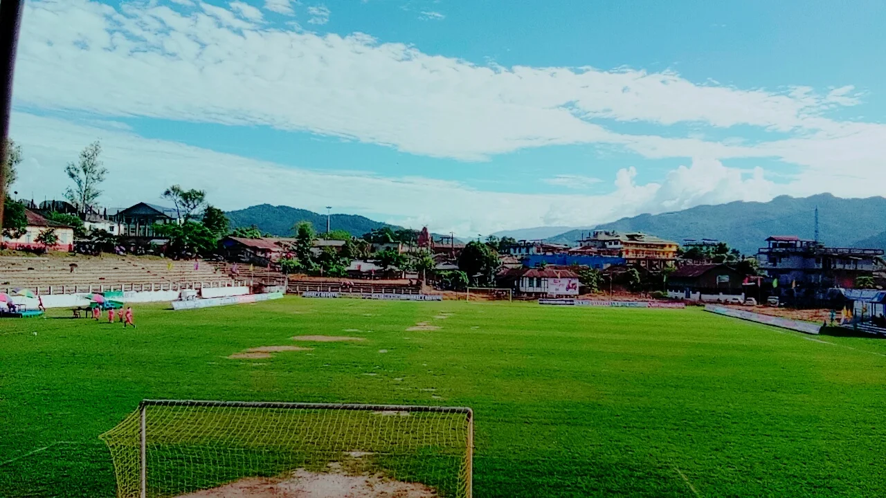 Along Stadium