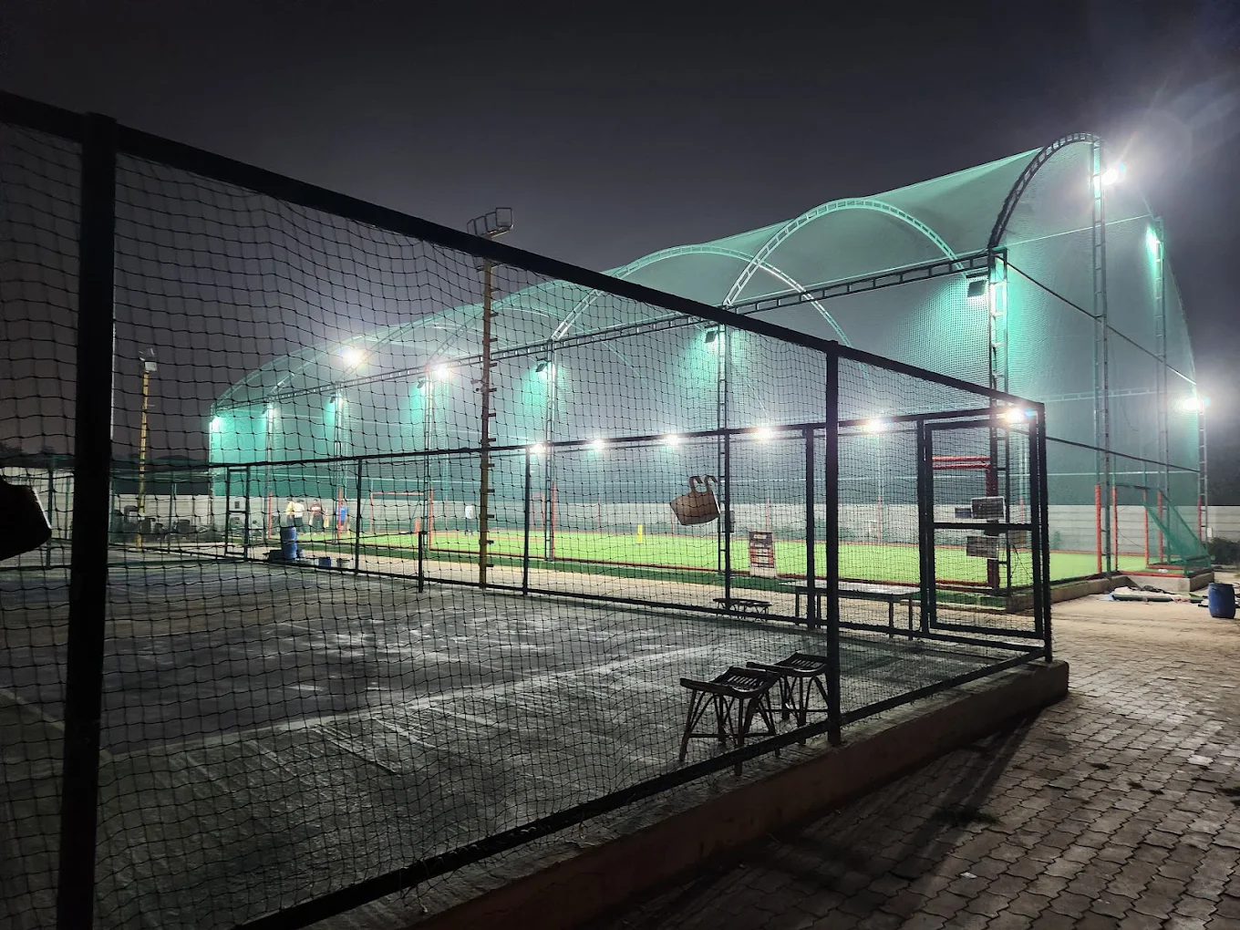 Fireball - Box Cricket thumb 3