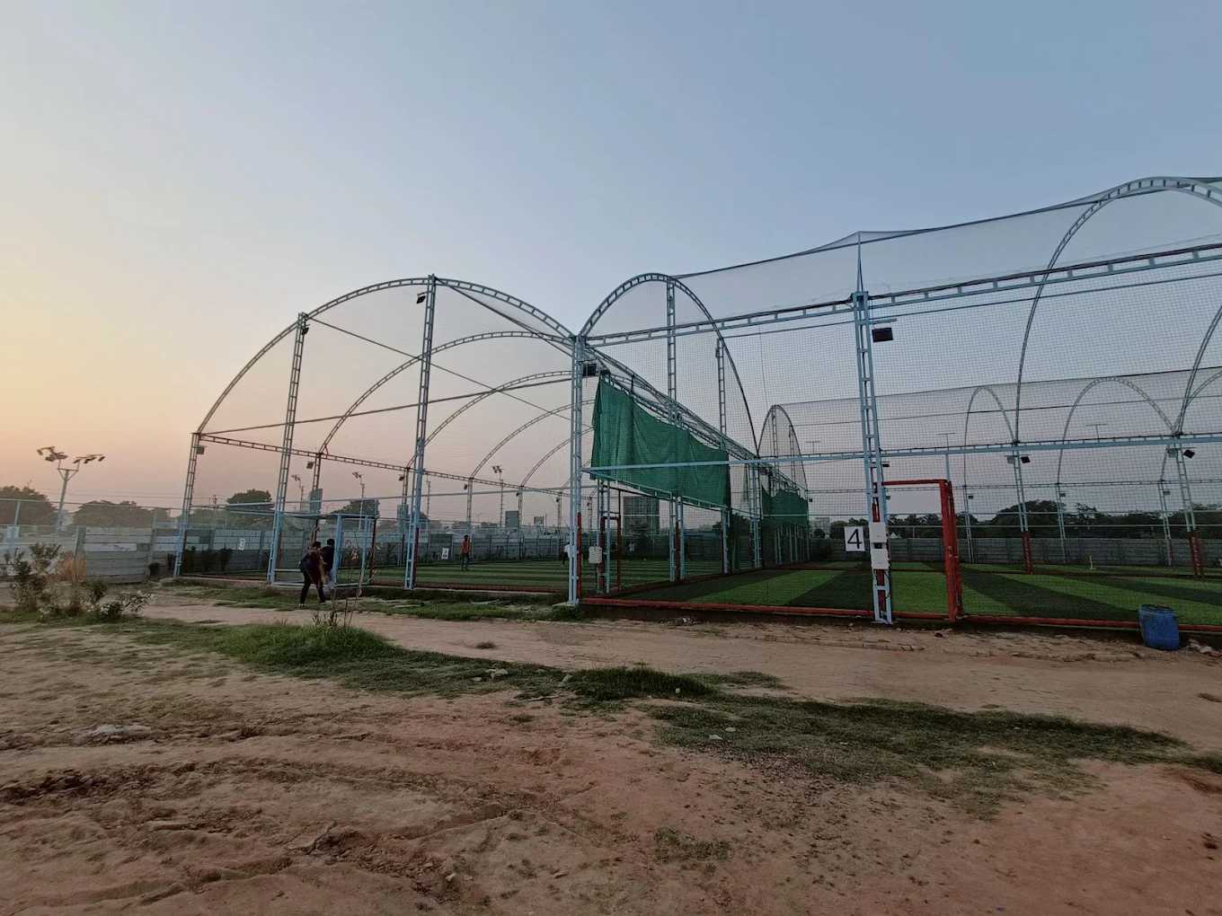 Fireball - Box Cricket thumb 1