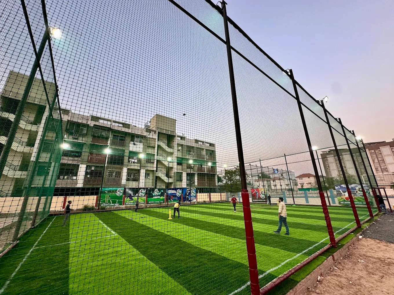 Greenfield Turf Club thumb 2