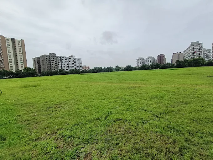 Happy Cricket Ground thumb 1