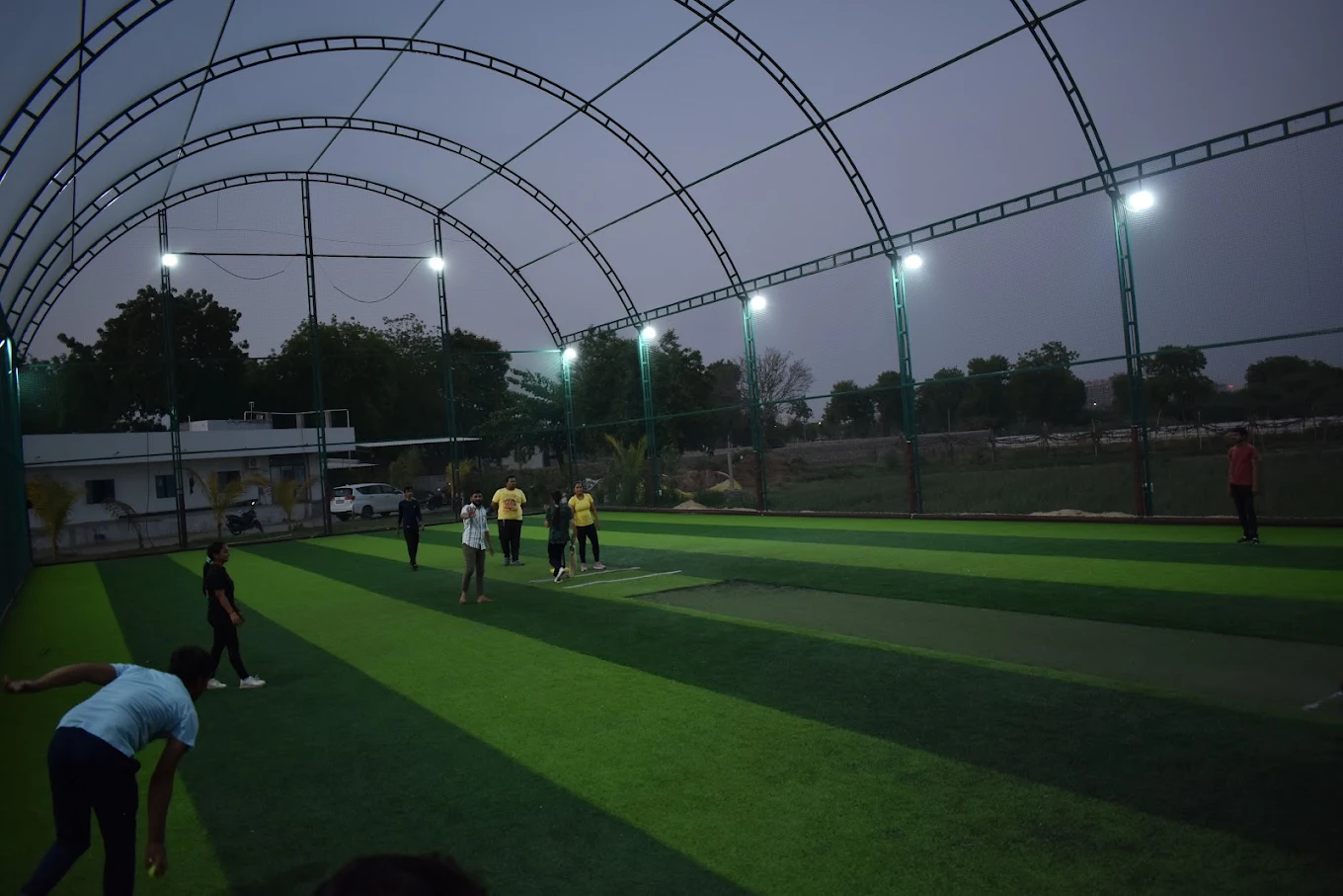 Perfect pitch Box cricket thumb 2