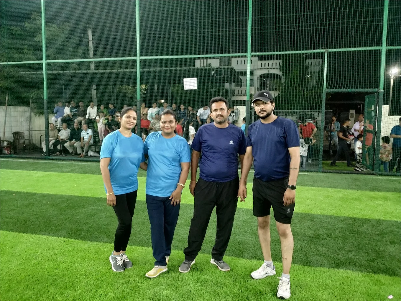 The green box cricket thumb 1