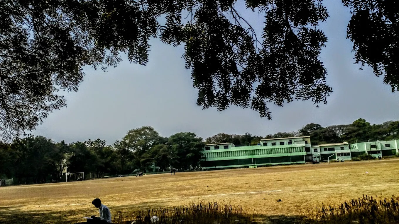 Ahmednagar College Ground photo 3