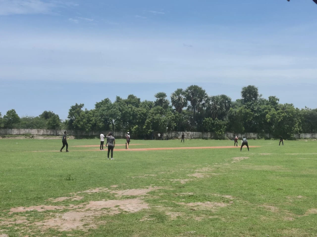 POG - LEGENDS cricket ground thumb 2
