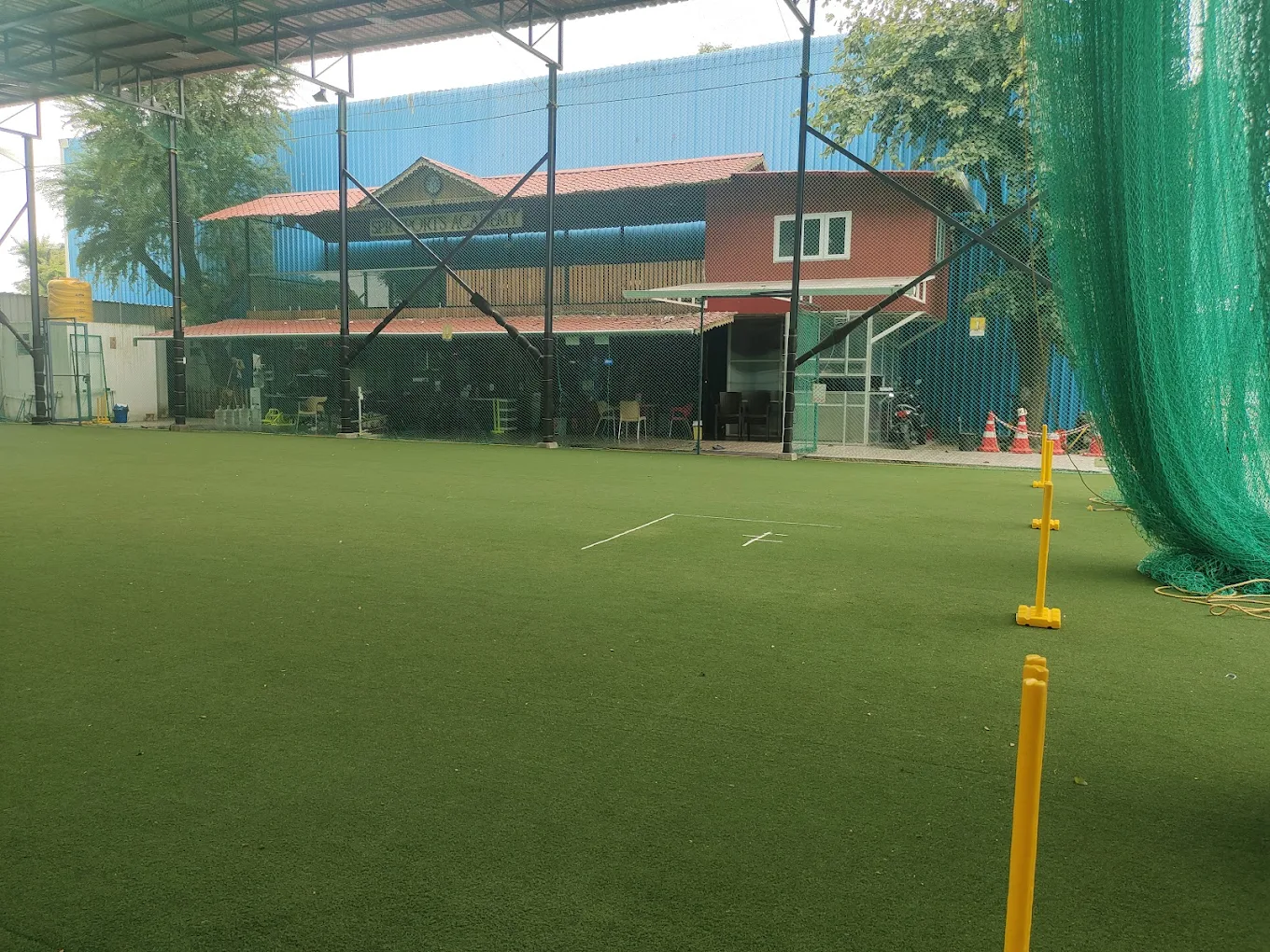 SPR SPORTS ACADEMY thumb 1