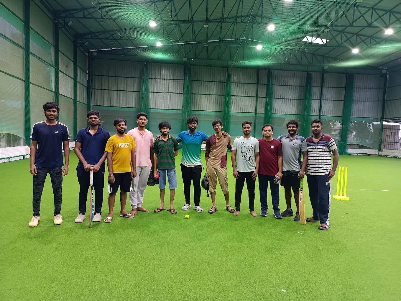 White shadows indoor cricket turf thumb 2