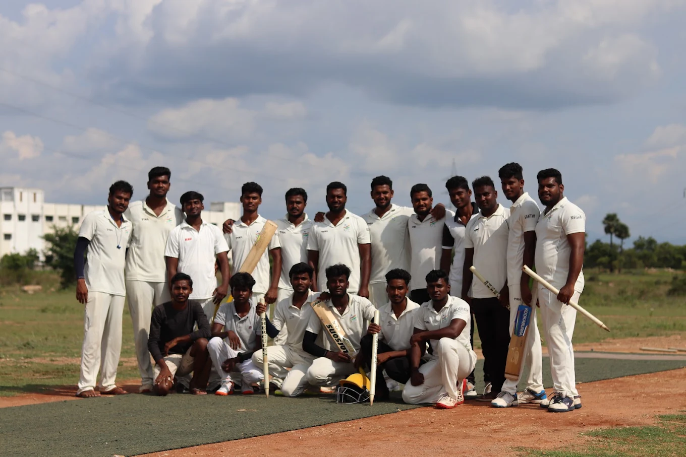 Adhiyaman kottai cricket ground