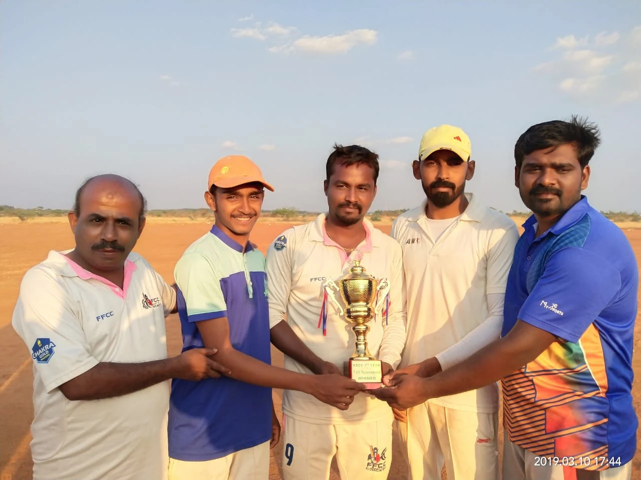 fanatic force cricket club since 2010 thumb 3