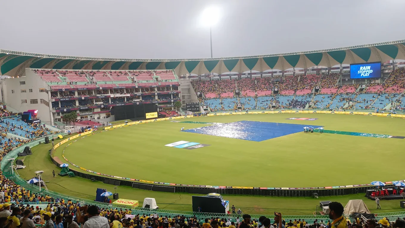 Ekana International Indoor Stadium thumb 1